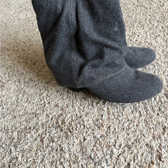 Wool- like material Boot - Picture 2 of 5